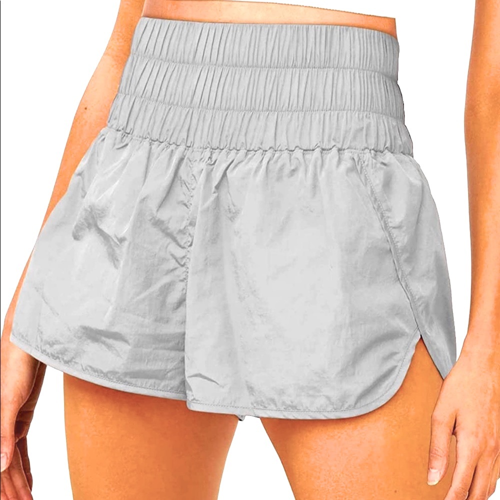 AMAZON AUTOMET Womens High Waisted Athletic Elastic Running Shorts - Size Small